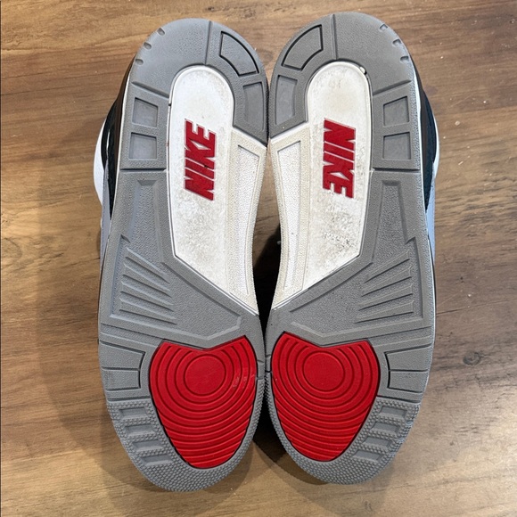 Jordan White and Red High-Top Sneakers - Picture 5 of 5